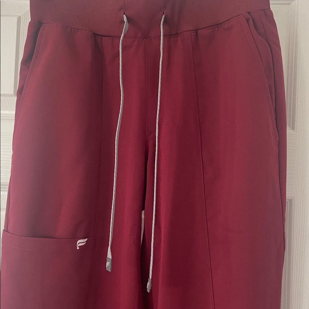 Burgundy Fabletics Ion Pants - Picture 2 of 5
